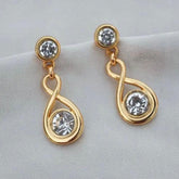 Brinco Infinito - Banhadoa a Ouro - Hipoalergênico